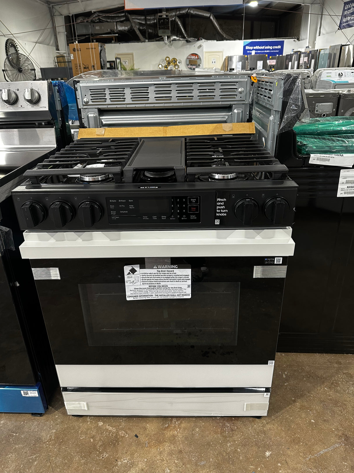 Scrastch and Dent-Bespoke 30 in. 6.0 cu. ft. 5 Burner Smart Slide-In Gas Range with Air Fry & Safety Knobs in White Glass