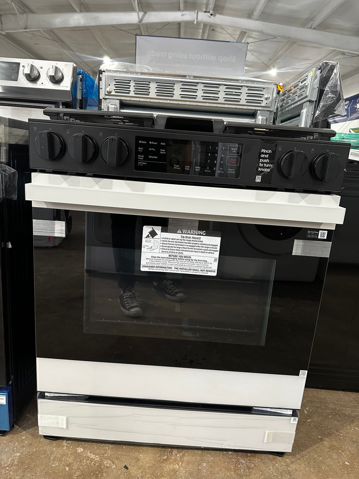 Scrastch and Dent-Bespoke 30 in. 6.0 cu. ft. 5 Burner Smart Slide-In Gas Range with Air Fry & Safety Knobs in White Glass